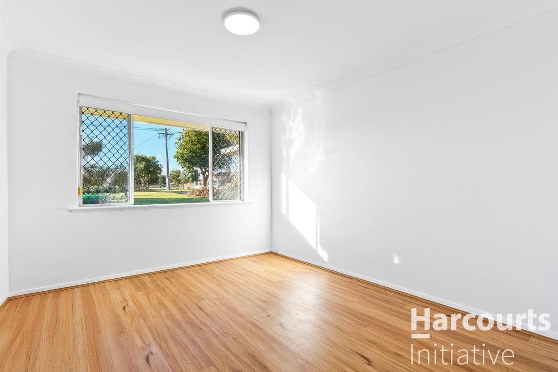 14 Keeley Way, GIRRAWHEEN, WA 6064, Girrawheen - Thumbnail 7