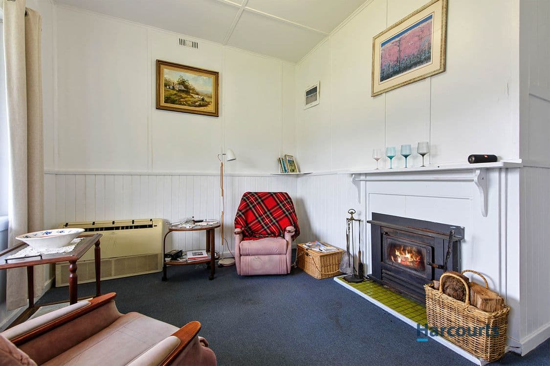 17 Dalmeny Street, ROSEBERY, TAS 7470, Rosebery - Thumbnail 2