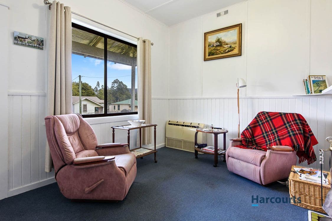 17 Dalmeny Street, ROSEBERY, TAS 7470, Rosebery - Thumbnail 3