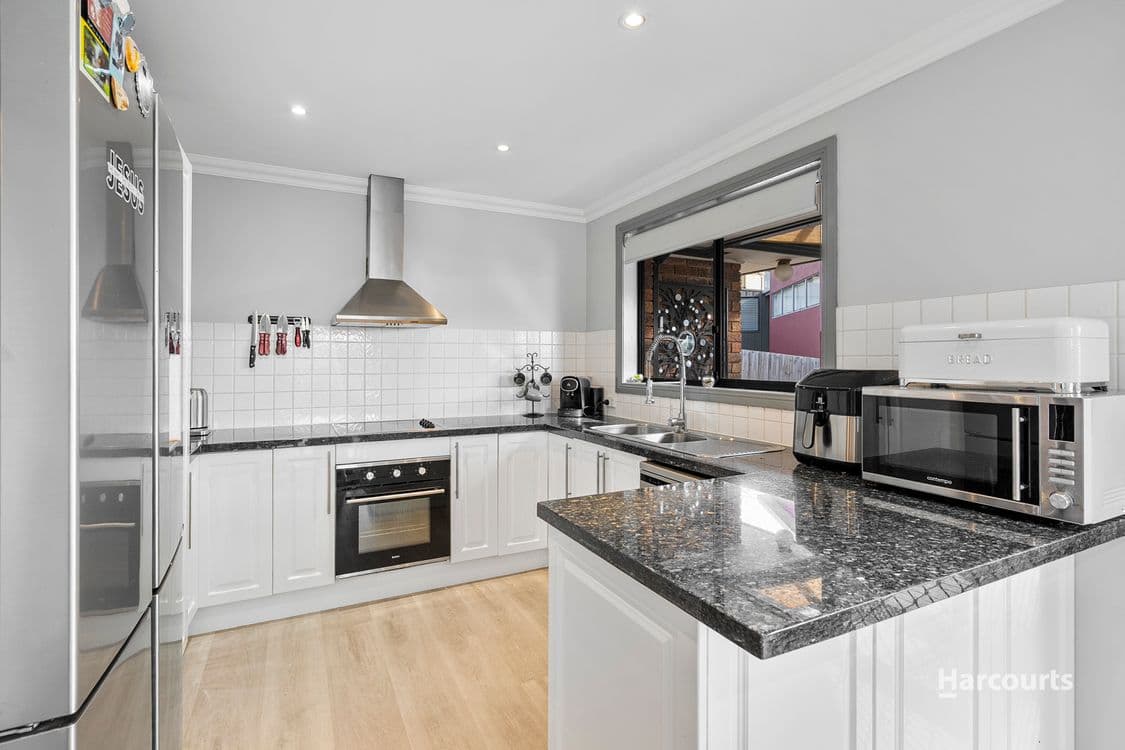 29 Baltonsborough Road, AUSTINS FERRY, TAS 7011, Austins Ferry - Thumbnail 2
