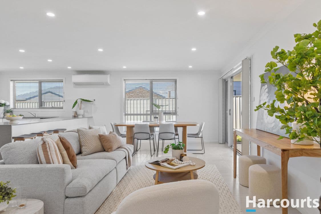 9 Charlotte Gardens, DEVONPORT, TAS 7310, Devonport - Thumbnail 5