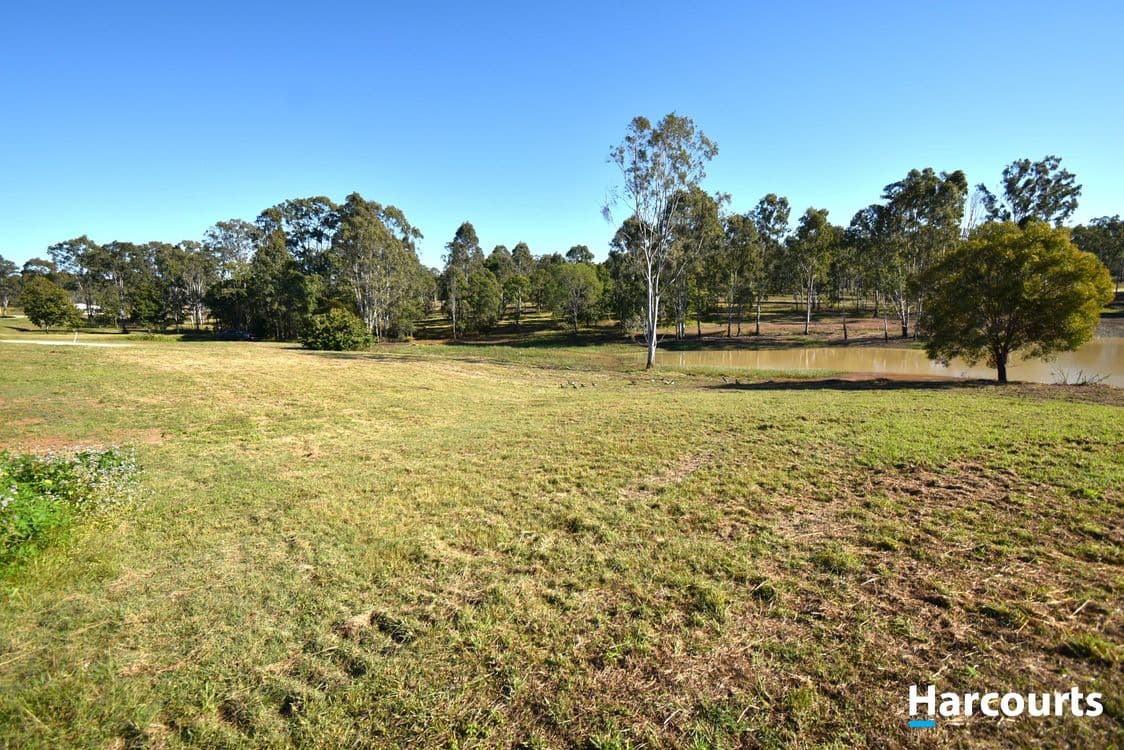 8 Chevonne Place, APPLE TREE CREEK, QLD 4660, Apple Tree Creek - Thumbnail 2
