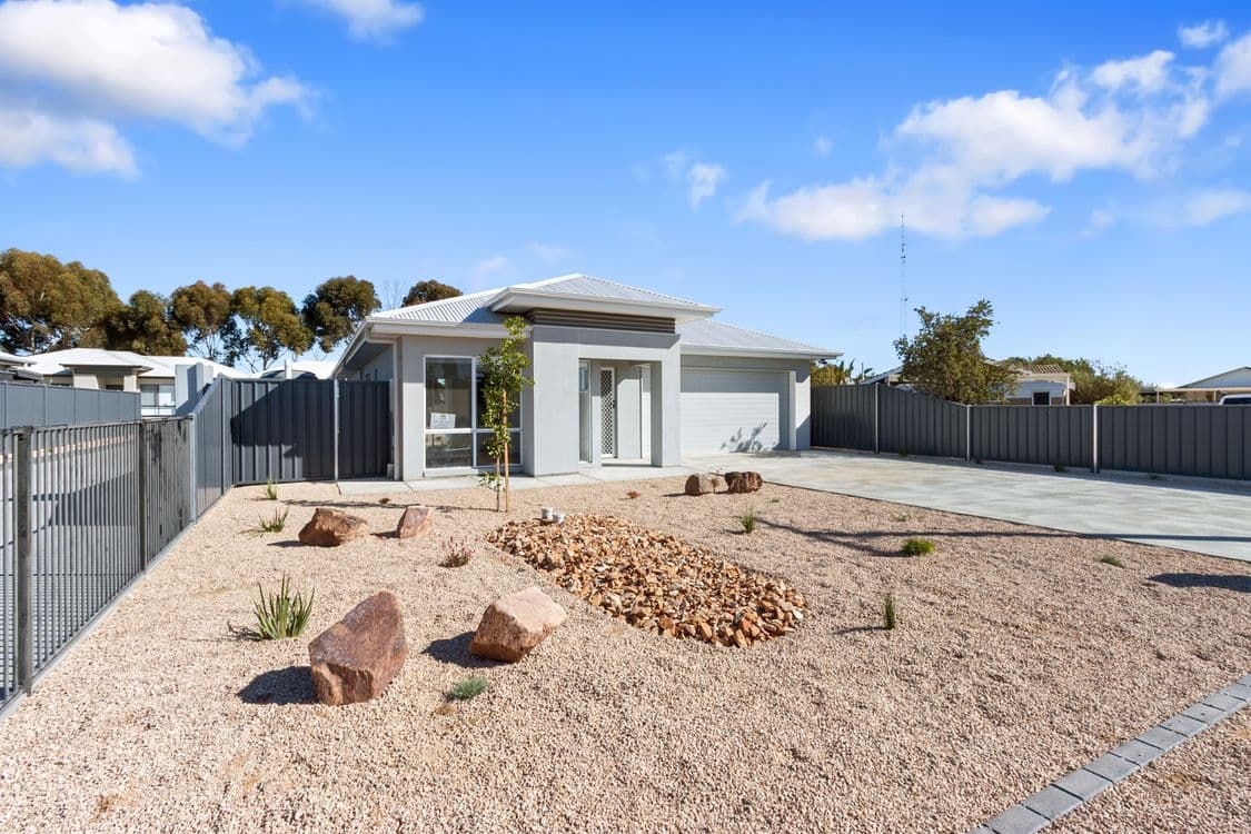 62 Cambridge Street, MOONTA BAY, SA 5558, Moonta Bay - Thumbnail 8