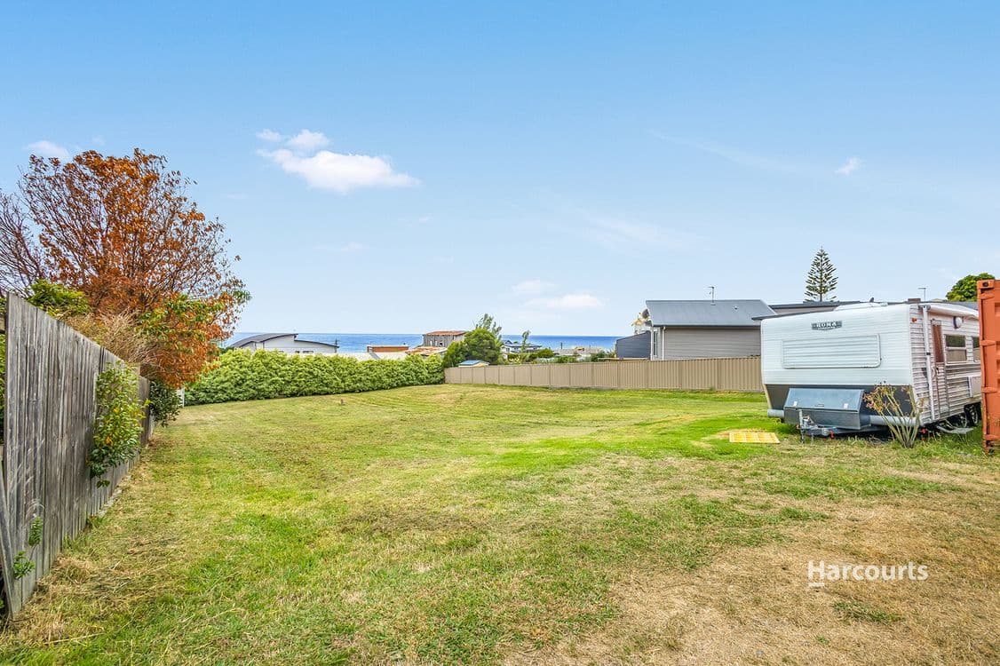 15 Hampson Street, PENGUIN, TAS 7316, Penguin - Thumbnail 4
