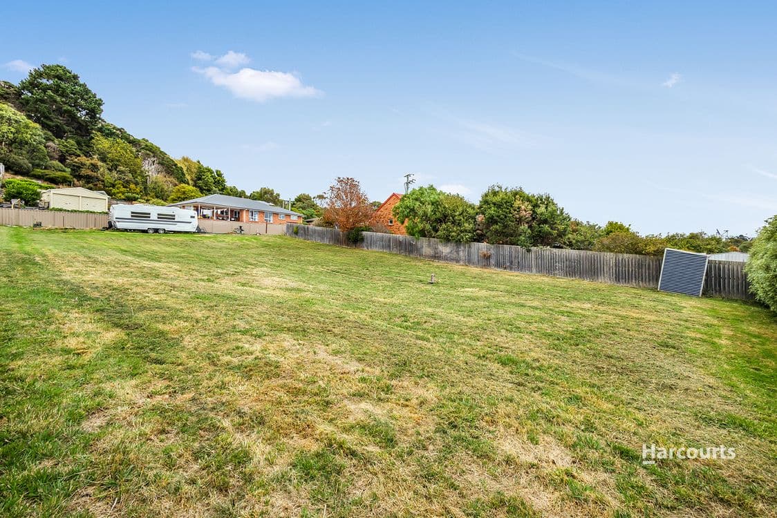 15 Hampson Street, PENGUIN, TAS 7316, Penguin - Thumbnail 6