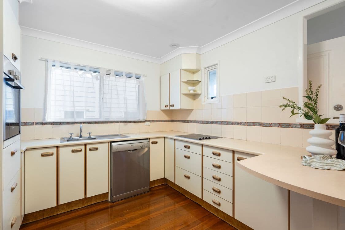 21 Bexley Avenue, BALMORAL, QLD 4171, Balmoral - Thumbnail 8