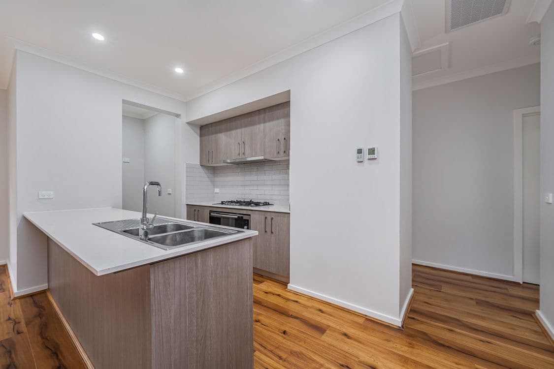 2 Danzig Street, KALKALLO, VIC 3064, Kalkallo - Thumbnail 4