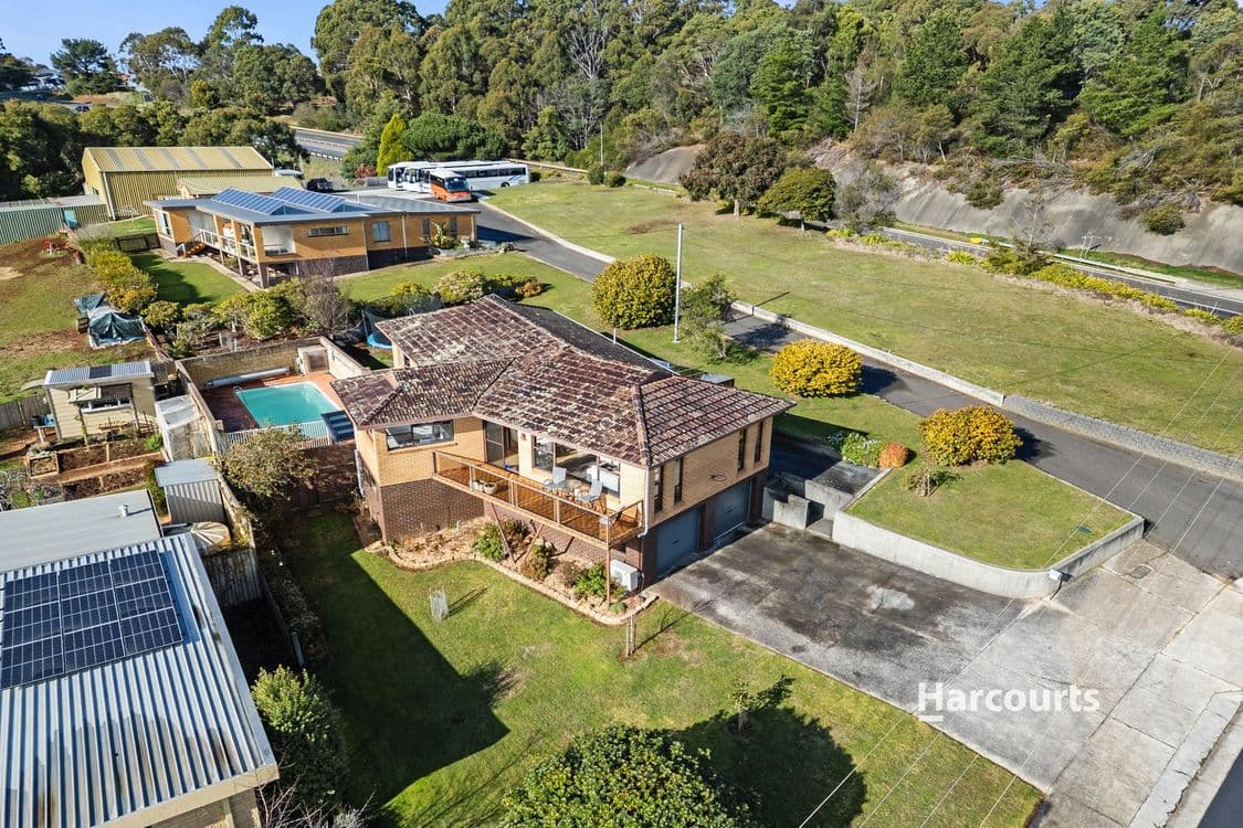 83 Ironcliffe Road, PENGUIN, TAS 7316, Penguin - Thumbnail 2