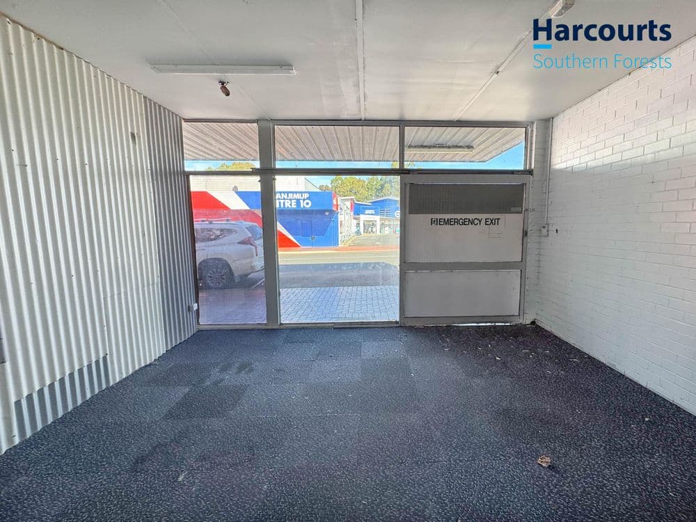 37 Giblett Street, MANJIMUP, WA 6258, Manjimup - Thumbnail 7