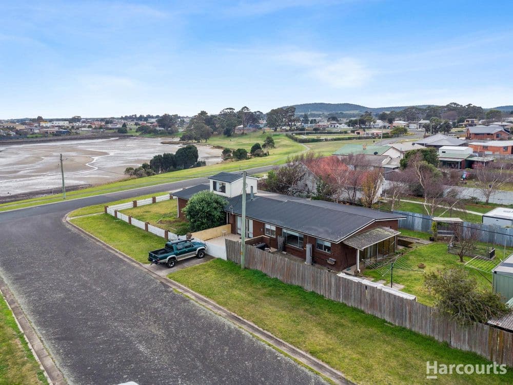 1 & 2/28 Esplanade South, GEORGE TOWN, TAS 7253, George Town - Thumbnail 3