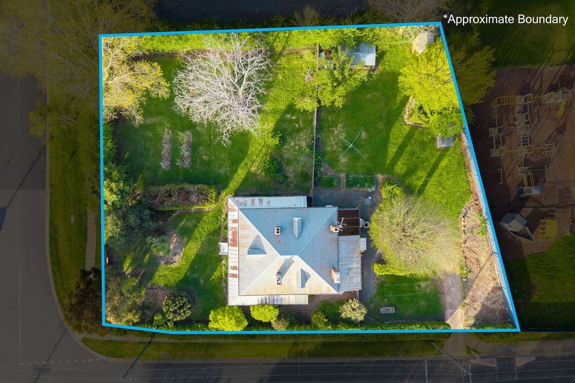 28 East Barrack Street, DELORAINE, TAS 7304, Deloraine - Thumbnail 3