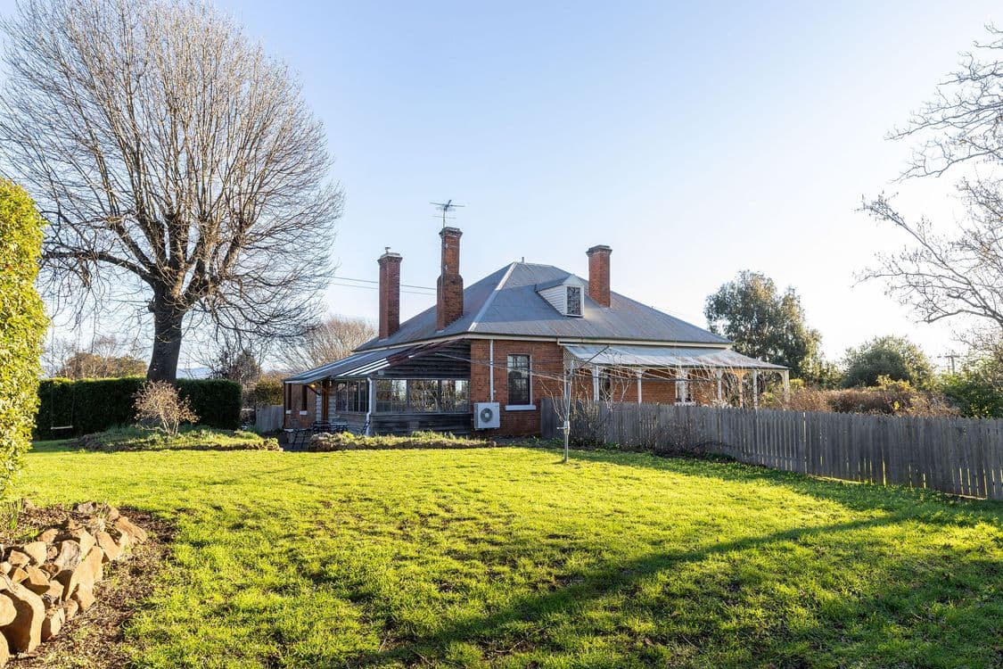 28 East Barrack Street, DELORAINE, TAS 7304, Deloraine - Thumbnail 6