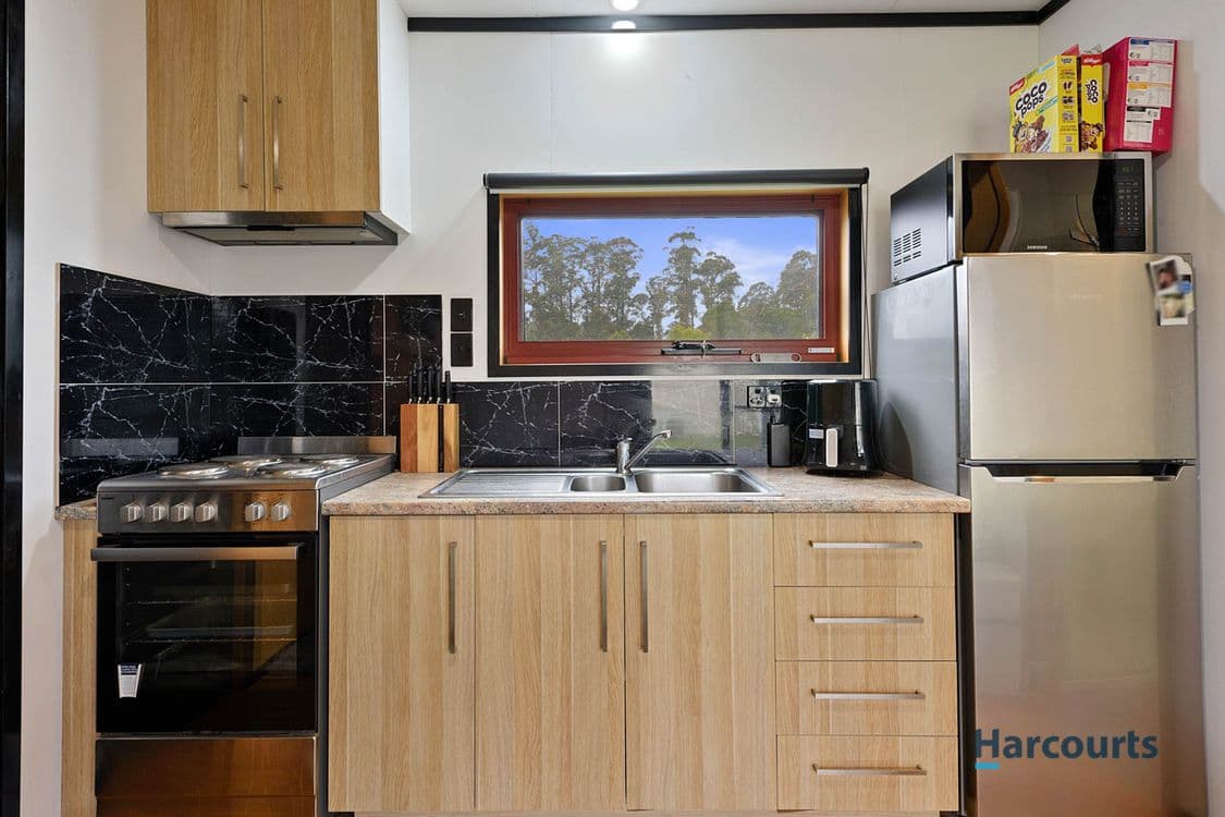 46 Baillieu Street, ROSEBERY, TAS 7470, Rosebery - Thumbnail 2