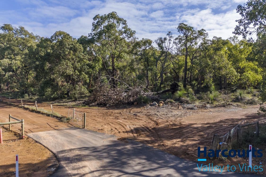 9017/ McGlew Road, LOWER CHITTERING, WA 6084, Lower Chittering - Thumbnail 6