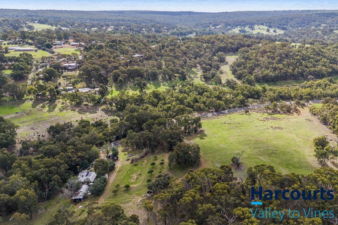 600 Chittering Road, BULLSBROOK, WA 6084, Bullsbrook - Thumbnail 4