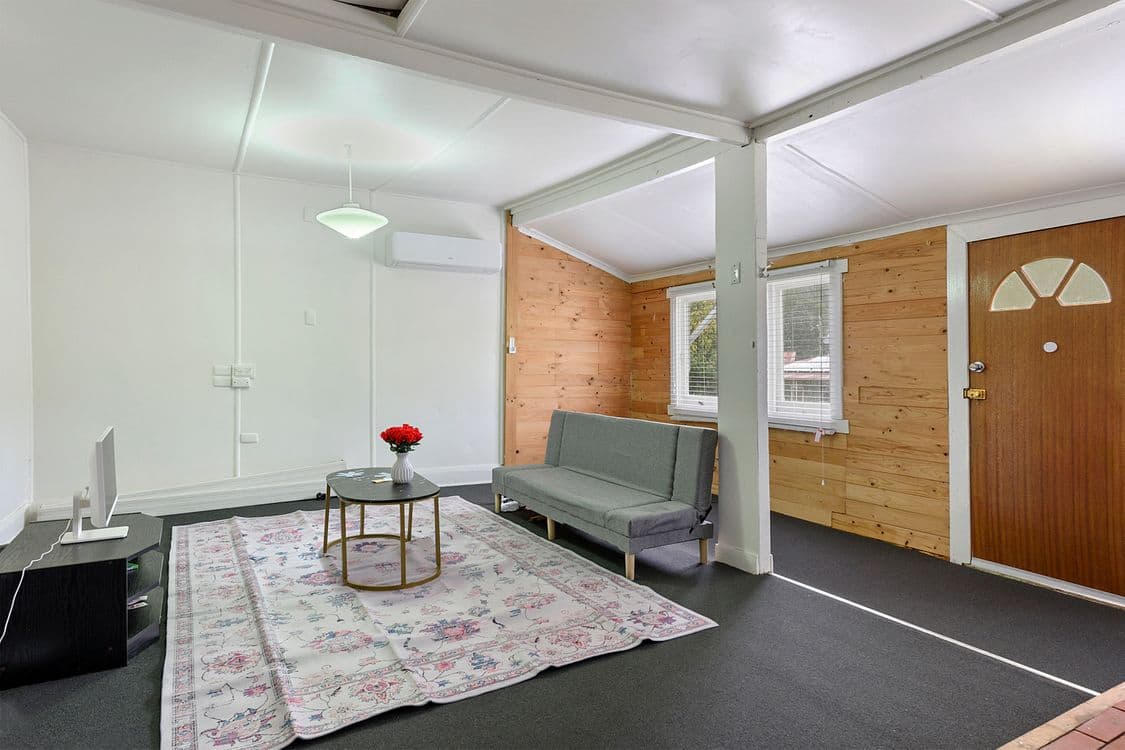 14 Bowes Street, QUEENSTOWN, TAS 7467, Queenstown - Thumbnail 2