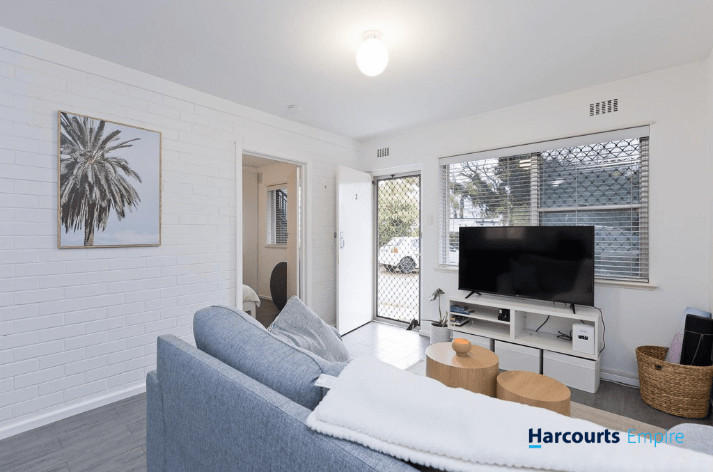 2/39 Scarborough Beach Road, SCARBOROUGH, WA 6019, Scarborough - Thumbnail 5