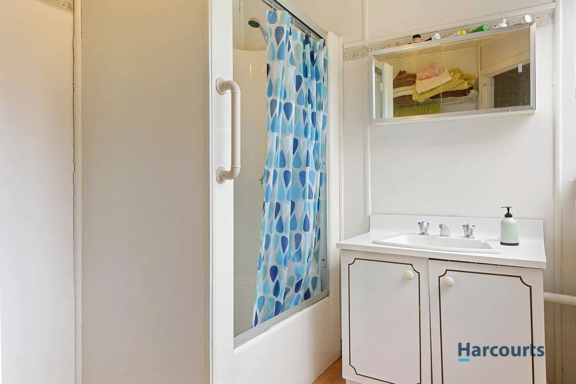 20 Esplanade, QUEENSTOWN, TAS 7467, Queenstown - Thumbnail 8