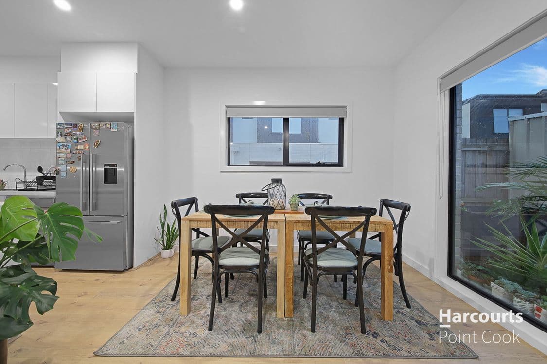 4 Mullavey Place, WERRIBEE, VIC 3030, Werribee - Thumbnail 3