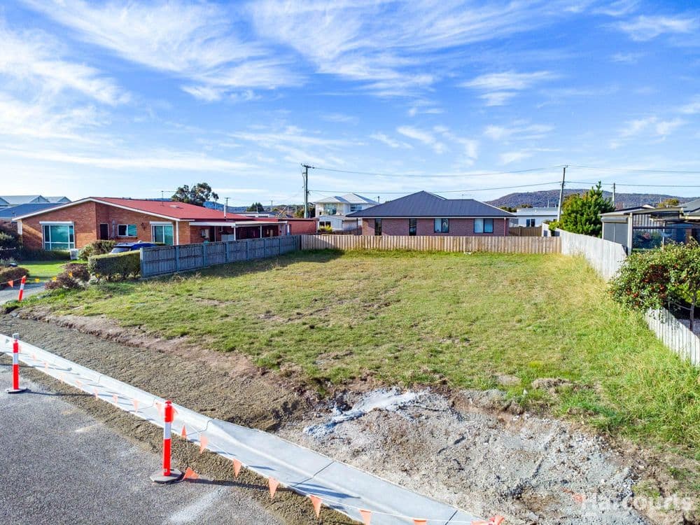 11 Esplanade South, GEORGE TOWN, TAS 7253, George Town - Thumbnail 2