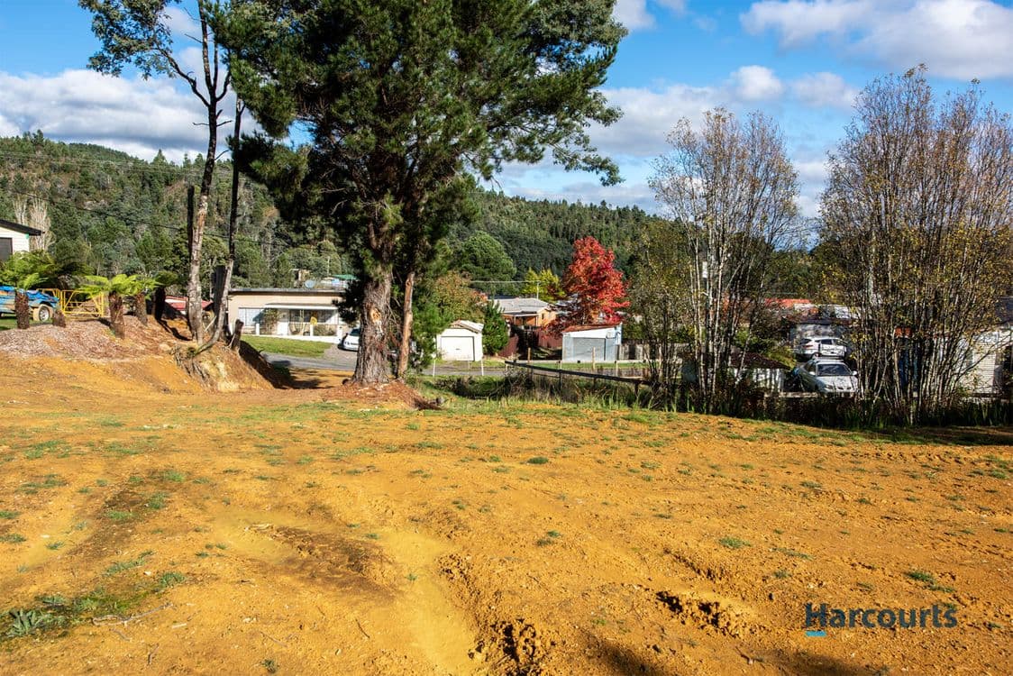 1 Scott Street, QUEENSTOWN, TAS 7467, Queenstown - Thumbnail 2