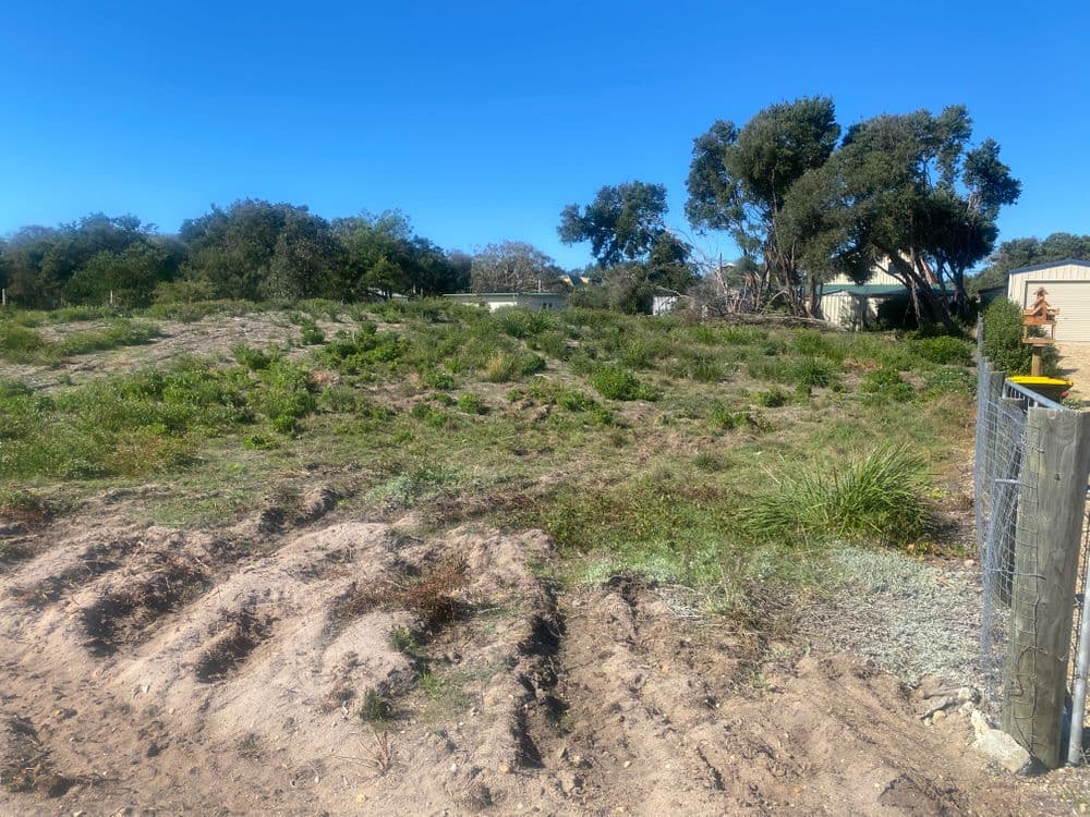 47 Sea Breeze Avenue, GOLDEN BEACH, VIC 3851, Golden Beach - Thumbnail 3