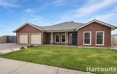 77 Hillary Street, HORSHAM, VIC 3400, Horsham - Image 1