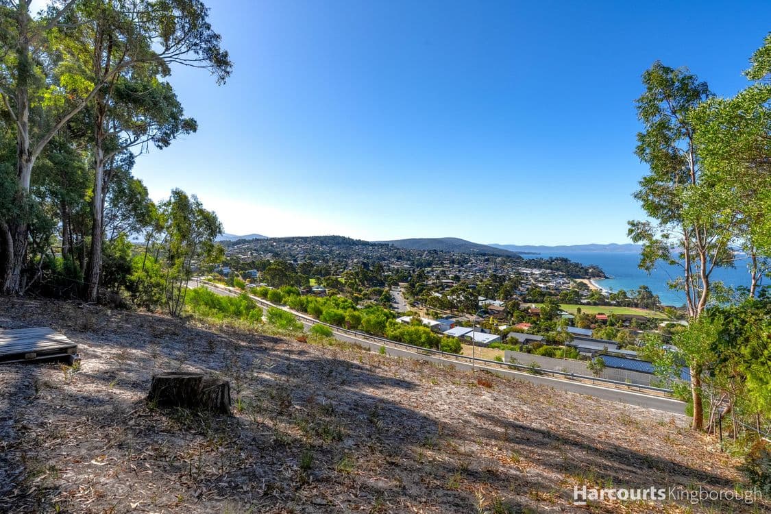 27 Bluebush Crescent, BLACKMANS BAY, TAS 7052, Blackmans Bay - Thumbnail 5