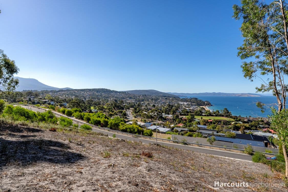 27 Bluebush Crescent, BLACKMANS BAY, TAS 7052, Blackmans Bay - Thumbnail 6