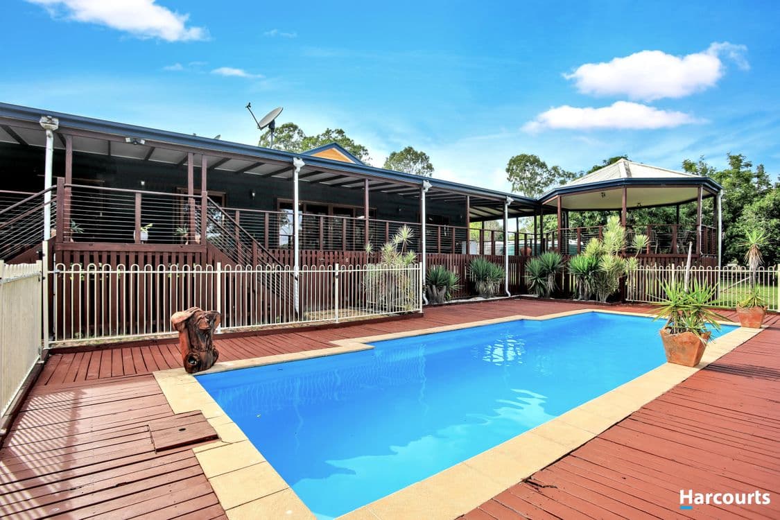 122 Roberts Road, TORBANLEA, QLD 4662, Torbanlea - Thumbnail 4