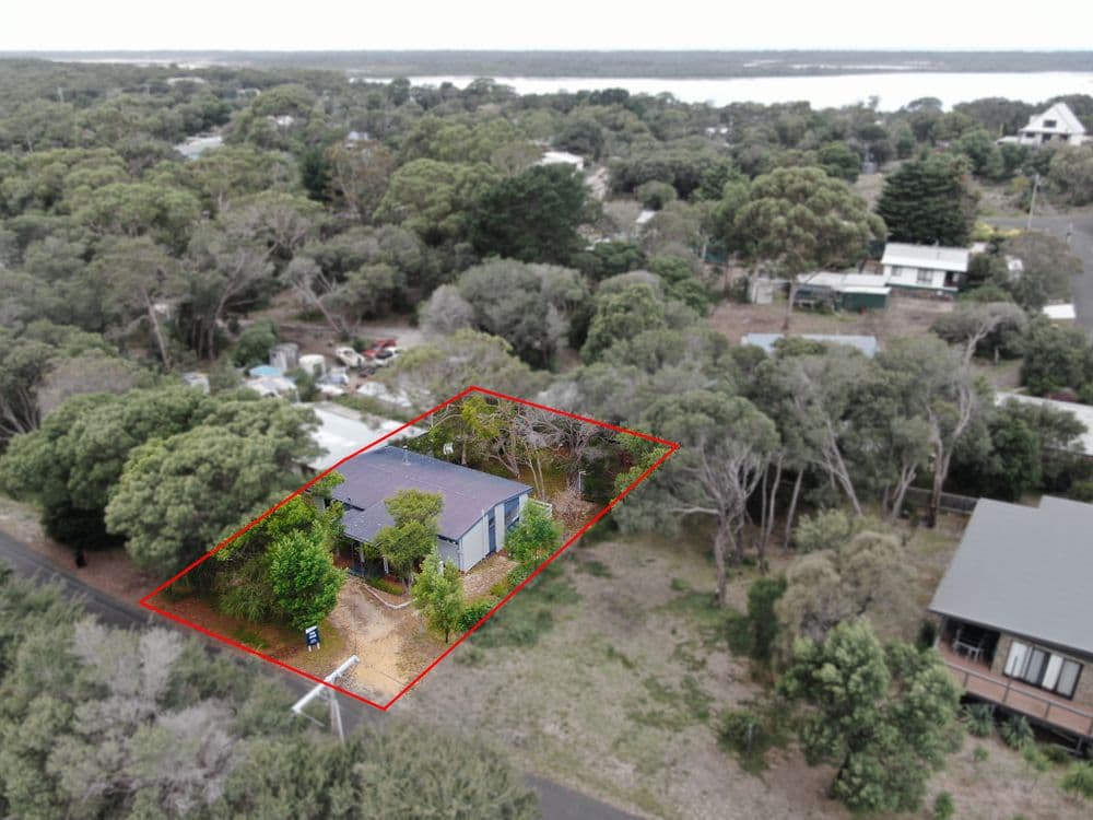 34 Pelican Street, LOCH SPORT, VIC 3851, Loch Sport - Thumbnail 2