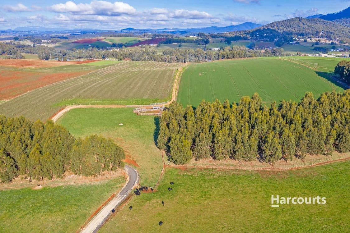 683 Penguin Road, PENGUIN, TAS 7316, Penguin - Thumbnail 2