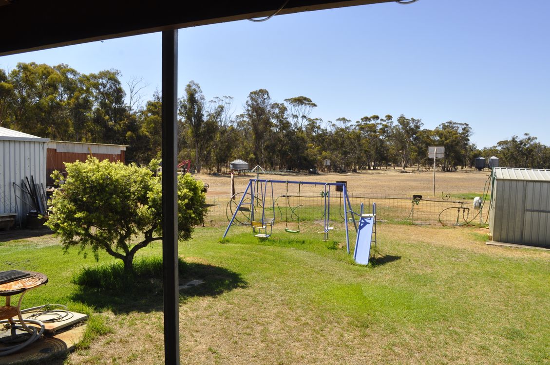 12 Newton Road, COBLININE, WA 6317, Coblinine - Thumbnail 3