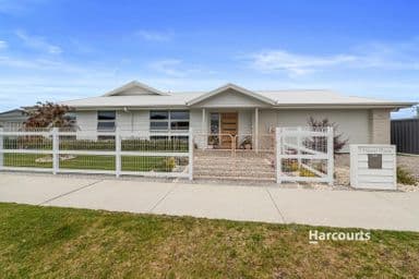 1 Mason Place, SHEARWATER, TAS 7307, Shearwater - Image 1