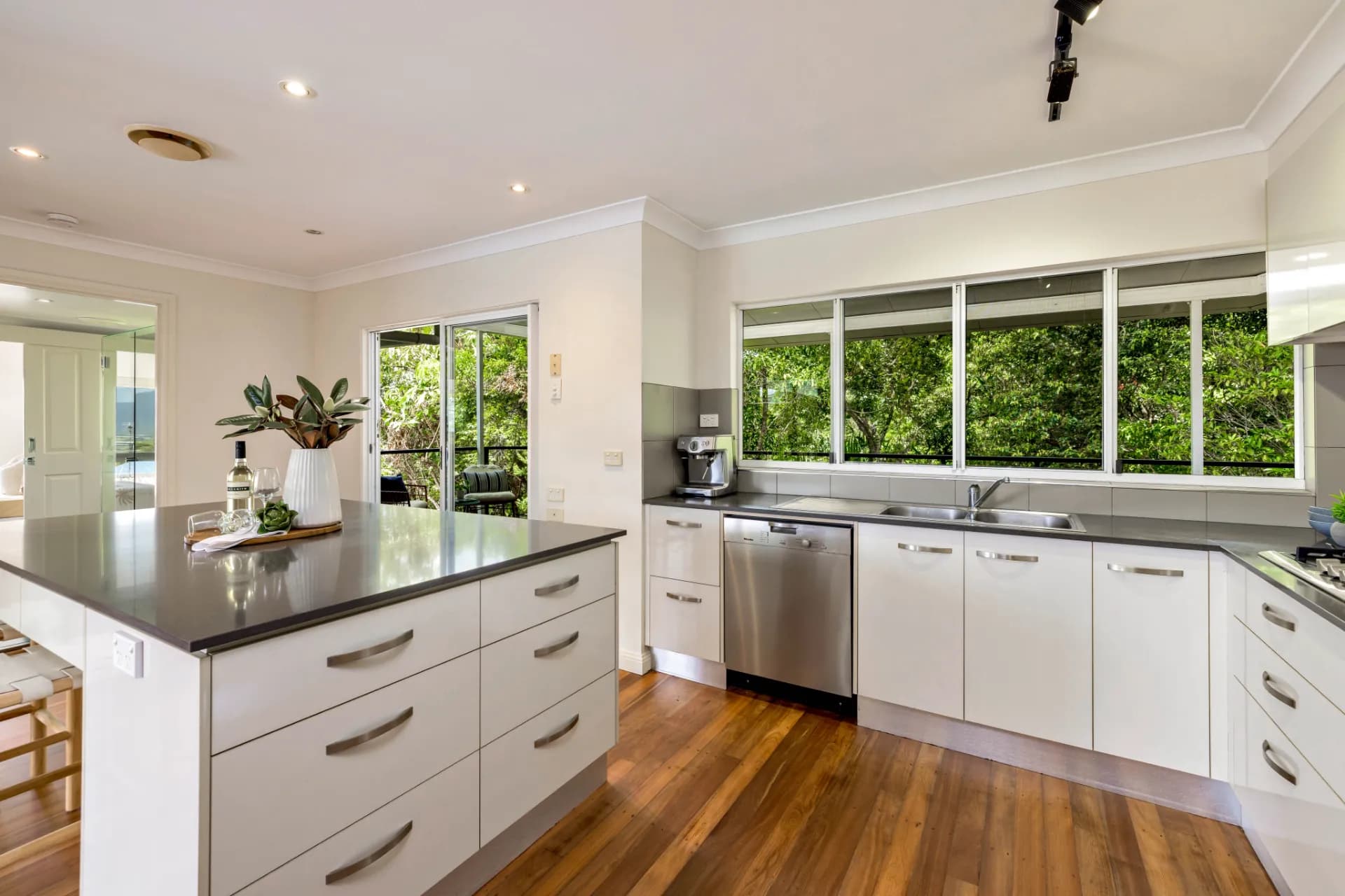 9 Barron View Drive, Freshwater., Freshwater - Thumbnail 4
