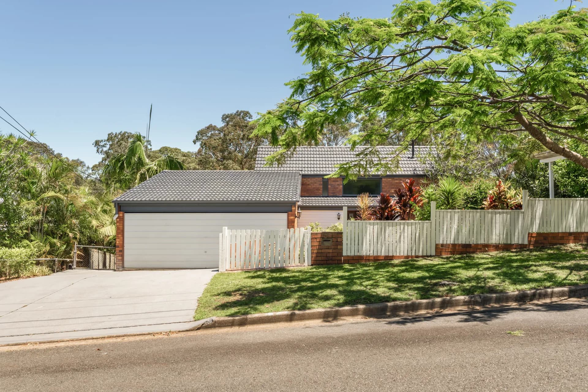 27 Ben  Street, Chermside West., Chermside West - Thumbnail 2