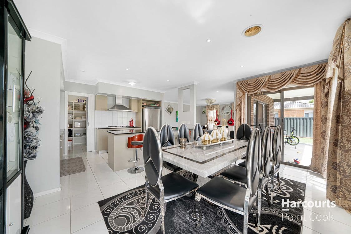 52 Cloverdale Road, TARNEIT, VIC 3029, Tarneit - Thumbnail 7