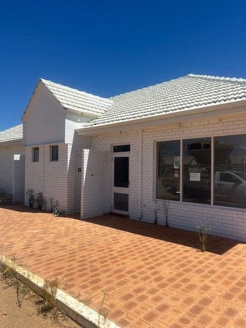 1 Woolgar Avenue, MERREDIN, WA 6415, Merredin - Thumbnail 2