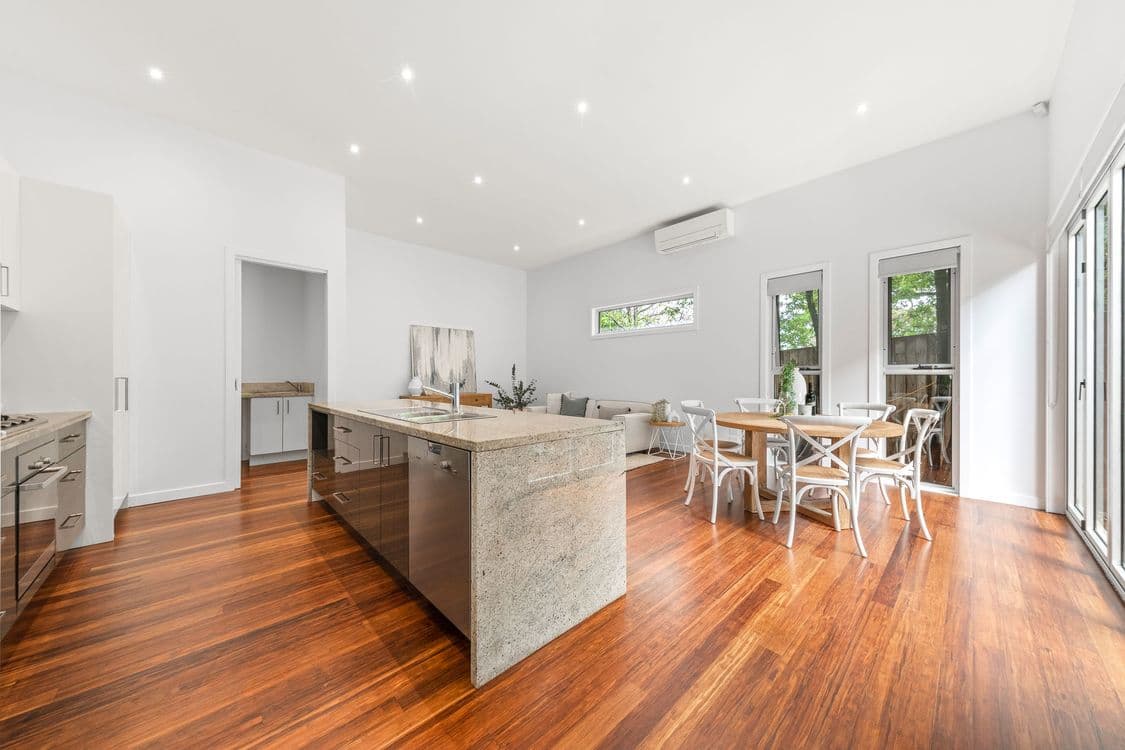 2/10 Naples Street, MORNINGTON, VIC 3931, Mornington - Thumbnail 4