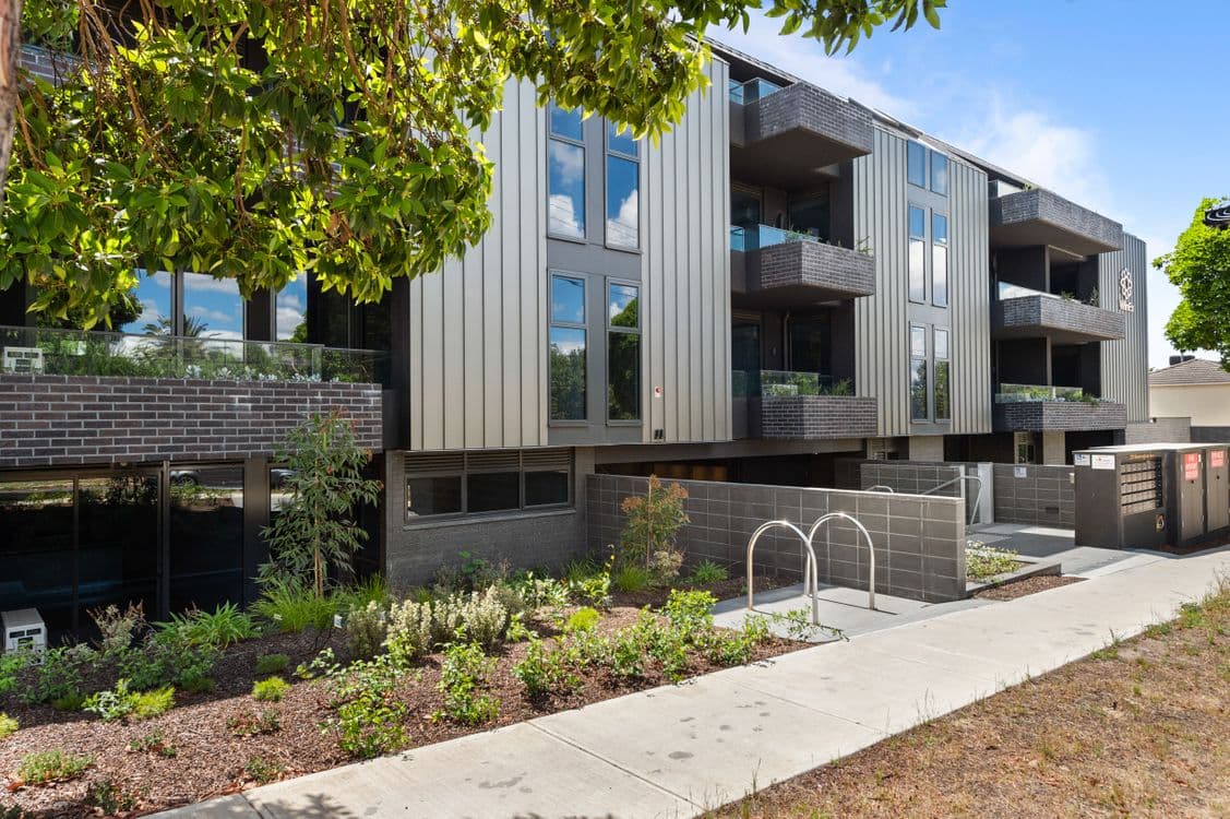 208/399 Manningham Road, DONCASTER, VIC 3108, Doncaster - Thumbnail 2