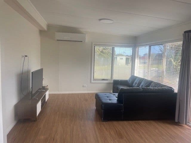 16 Blackwood Street, GRASSY, TAS 7256, Grassy - Thumbnail 3