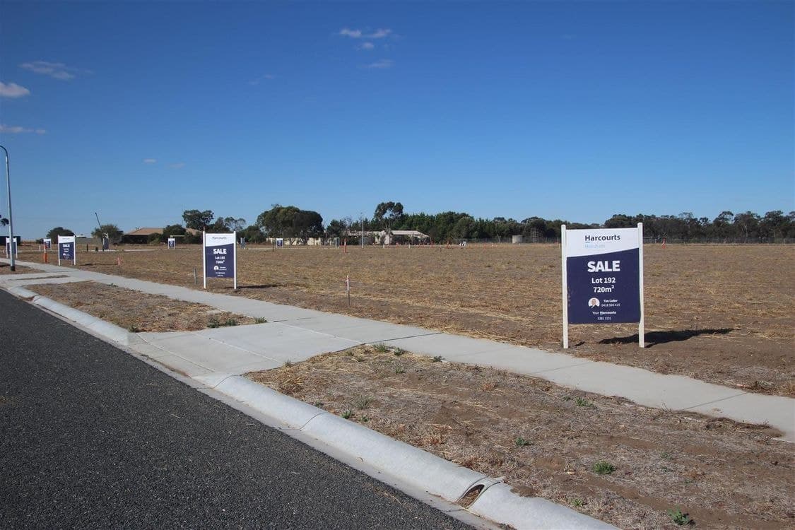 30 DeCastella Drive, HORSHAM, VIC 3400, Horsham - Thumbnail 6