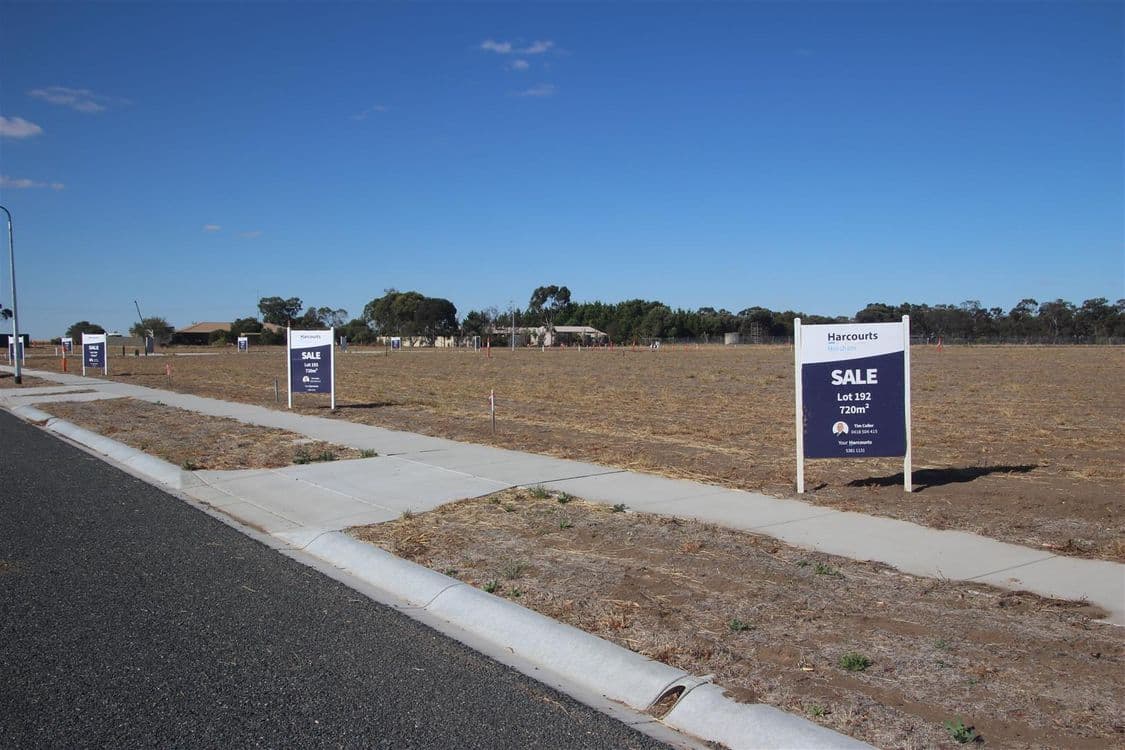 32 DeCastella Drive, HORSHAM, VIC 3400, Horsham - Thumbnail 6