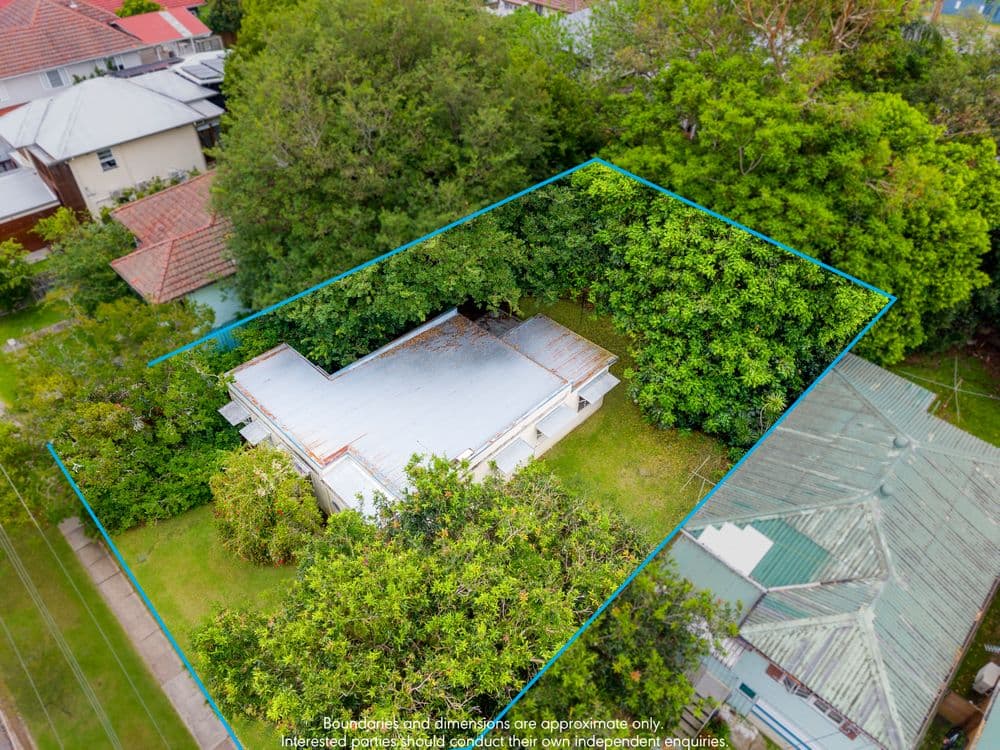 24 Badger Street, NEWMARKET, QLD 4051, Newmarket - Thumbnail 2