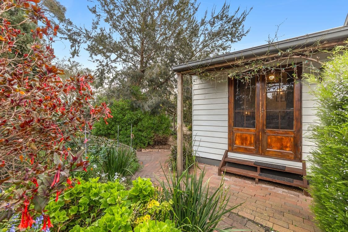 16-18 Bennett Street, DRYSDALE, VIC 3222, Drysdale - Thumbnail 2