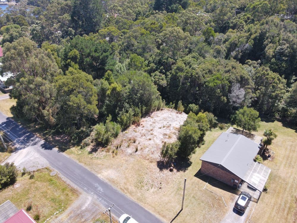15 Featherstone Street, STRAHAN, TAS 7468, Strahan - Thumbnail 2