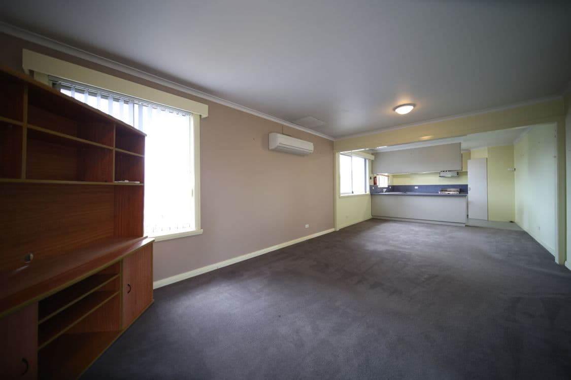 72 Fowell Street, ZEEHAN, TAS 7469, Zeehan - Thumbnail 4