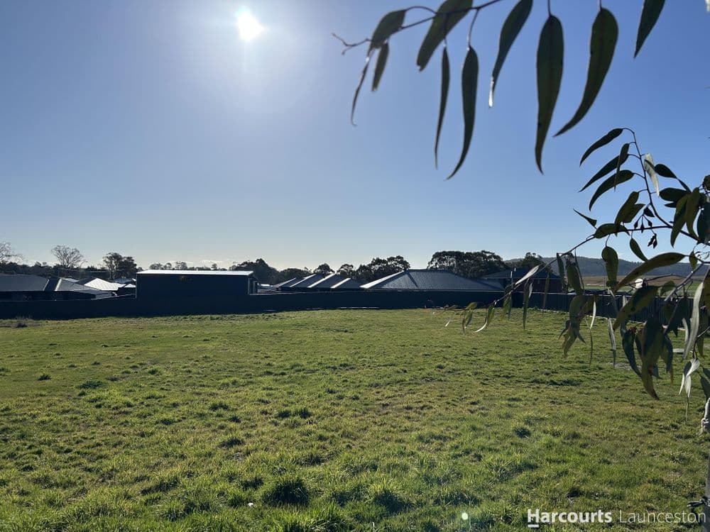8 Gleadow Street, DELORAINE, TAS 7304, Deloraine - Thumbnail 2