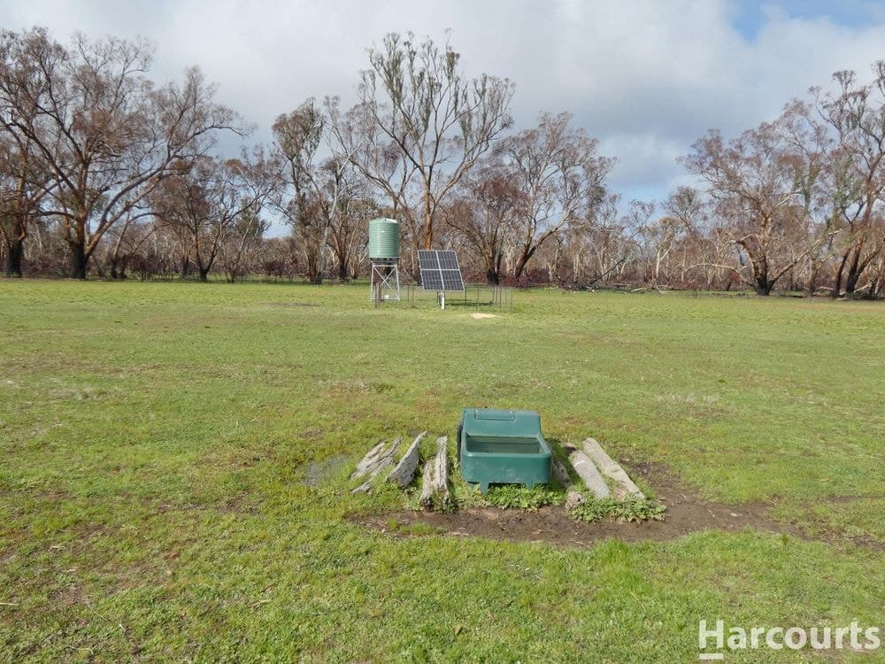 6080 Western Highway, DADSWELLS BRIDGE, VIC 3385, Dadswells Bridge - Thumbnail 4