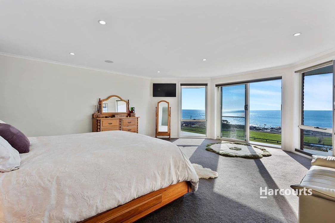 683 Penguin Road, PENGUIN, TAS 7316, Penguin - Thumbnail 7